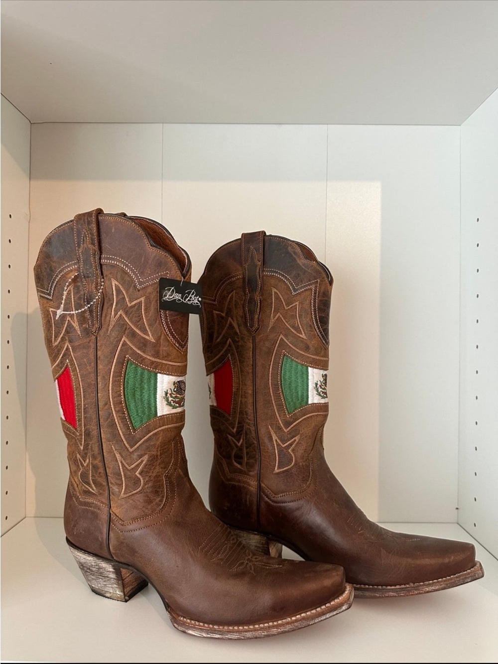 Dan post boots